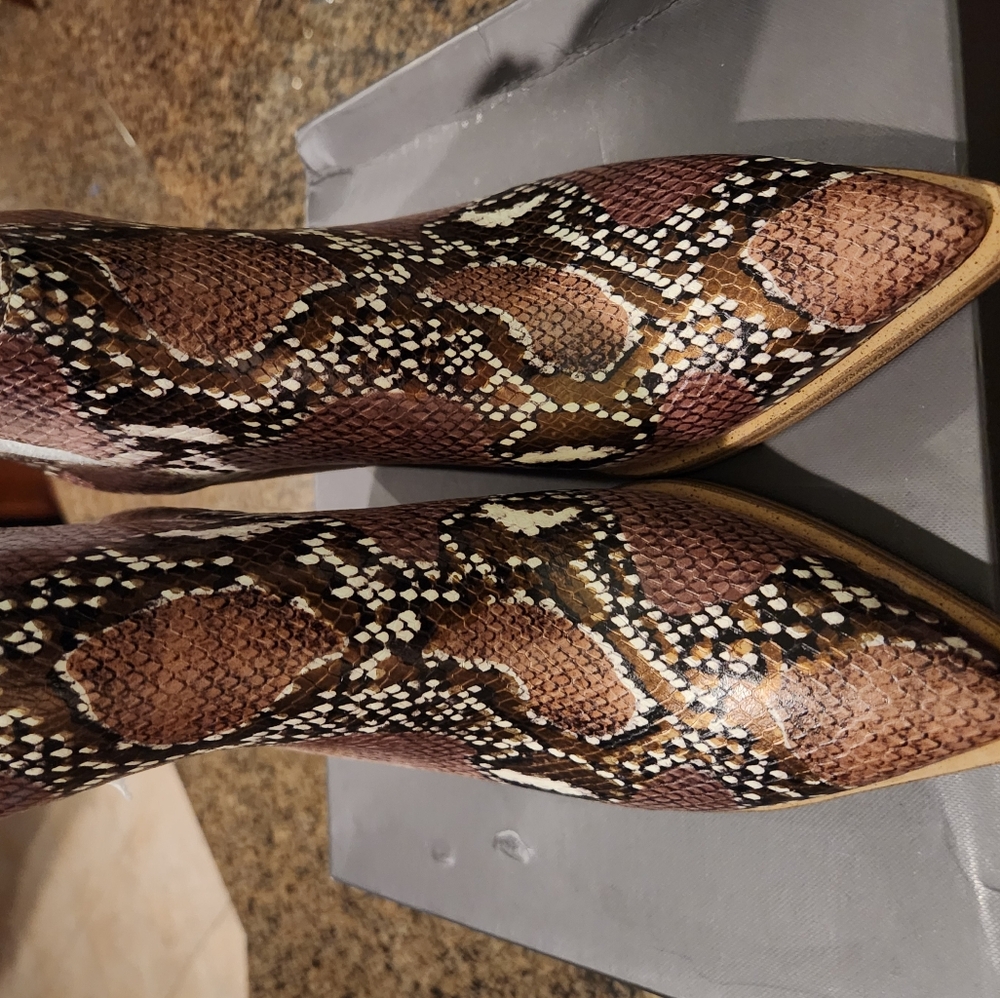 Vince Camuto Snakeskin Patterned Women's Boots